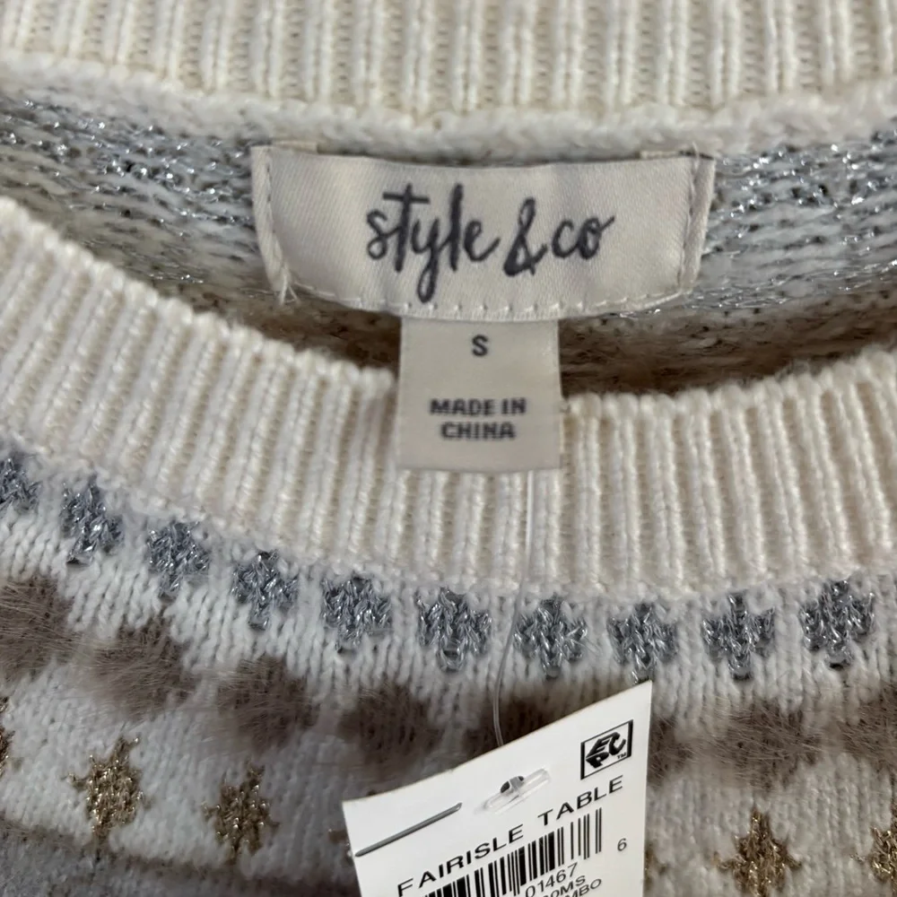 🆕 Style & Co. Cream, Gold & Gray Sweater size small - Picture 2 of 3